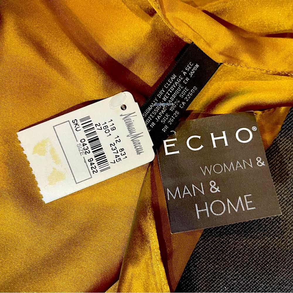 Echo scarf